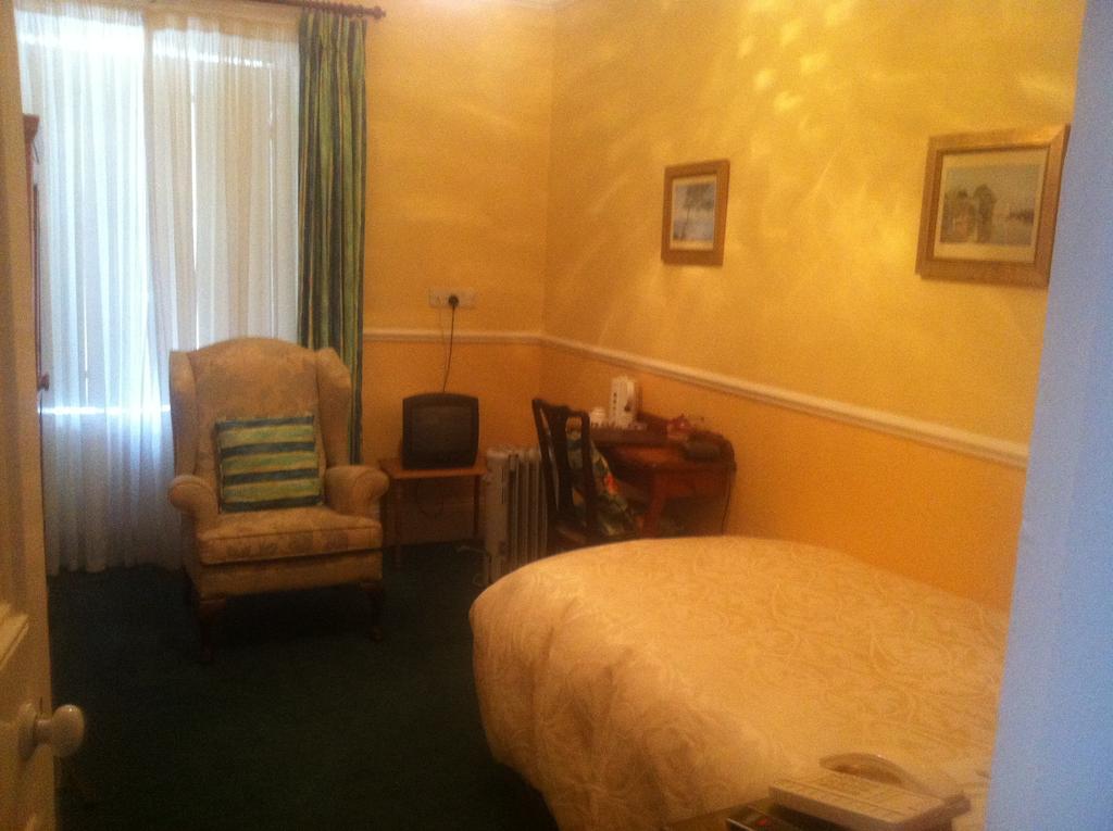Ivyleigh House Bed & Breakfast Портлийш Екстериор снимка
